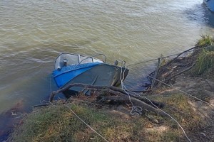 Туристы оказались в&#160;ловушке на острове в&#160;Астраханской области