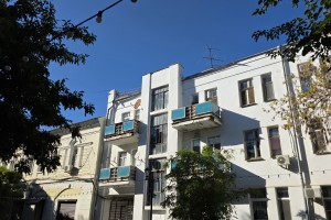 Астрахань очутилась на последних строчках в рейтинге зарплат