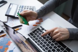 Искусственный интеллект поможет продлевать ОСАГО в разы быстрее