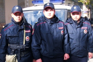 Астраханские полицейские задержали наркодилера, у которого обнаружено и изъято почти сто семьдесят граммов курительной смеси