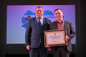 Игорь Мартынов поздравил Камызякский район с вековым юбилеем