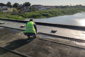 Администрация Астрахани должна выплатить подрядчику почти 70 миллионов рублей за ремонт Милицейского моста