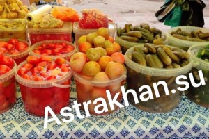 Во сколько астраханцам обойдутся соленья на новогодний стол?