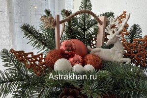 Новогодние букеты из Европы заполонили астраханские цветочные