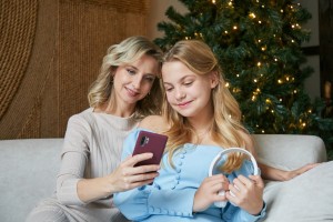 Астраханцы стали чаще звонить близким на праздники