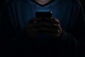 В Астрахани мошенники манипулируют родственниками бойцов СВО