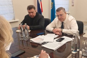 Астраханцы пожаловались председателю регионального правительства на аварии ЖКХ