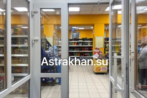 Астраханские магазины жестоко издеваются над одной категорией товаров