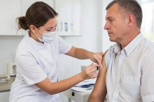 Астраханцам рассказали, какие прививки актуальны в феврале и марте