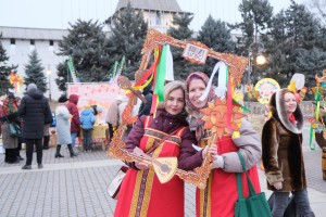 Астраханцев приглашают на проводы Масленицы