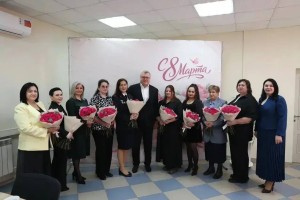 Игорь Бабушкин поздравил жен и матерей бойцов СВО с 8 Марта