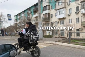 Развлечения на грани риска: в Астрахани взялись за малолетних шумахеров