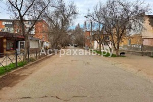 Все, точка: жителям окраины Астрахани, кажется, надеяться больше не на кого