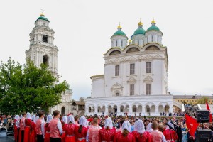 Астраханцев ждут на Пасху в Кремле