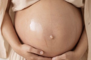 В Астрахани спасли беременную женщину с судорогами