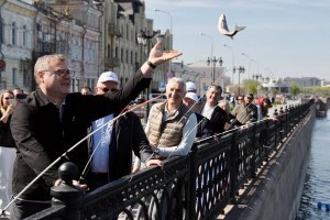 Губернатор Игорь Бабушкин открыл фестиваль «Вобла-2026» в Астрахани