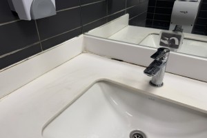 В понедельник жители астраханского микрорайона на четыре дня останутся без горячей воды