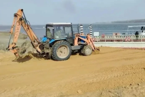 В Астраханской области после жалоб отремонтировали дорогу к парому