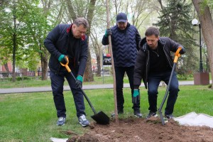 В Астрахани более 1300 человек вышли на субботник