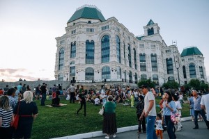 В Астрахани снова зазвучит «Музыка на траве»