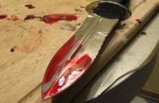 В Астрахани местный житель ударил своего друга 40-сантиметровым ножом в область сердца