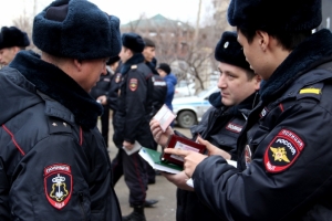 В Астрахани состоялся гарнизонный развод личного состава вневедомственной охраны