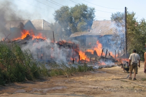 Добровольные пожарные ликвидировали крупный пожар
