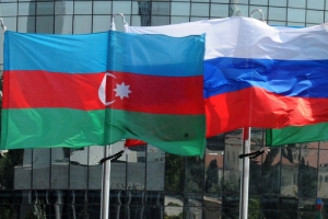 &quot;Дружба&quot; между Россией и Азербайджаном. В Астрахани возводят еще один символ дипломатических отношений двух государств