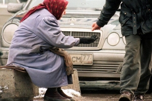 Уровень бедности населения в России может составить 50%