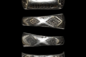 В Великобритании продается кольцо Жанны д’Арк