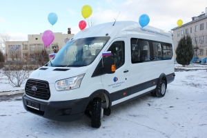 «КТК-Р» подарил микроавтобус областной инфекционной больнице
