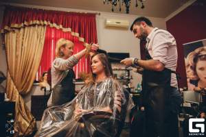 Мастера парикмахерского искусства делятся опытом с астраханскими студентами