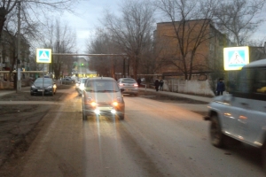 В Астраханской области в результате наезда легкового автомобиля пострадал 10-летний мальчик