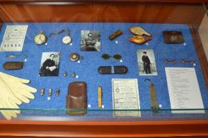 Выставка &#171;Шляпки, запонки, часы: история любимых аксессуаров&#187; открылась в Музее истории города