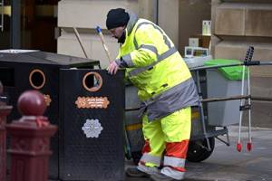 В Великобритании мусорные баки будут следить за здоровьем пенсионеров