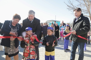 В Камызякском районе открыты после реконструкции детсад и дом культуры