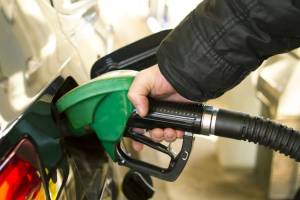 Сегодня повысились акцизы на бензин и топливо