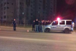В Астрахани под колесами авто погиб иностранный мотоциклист