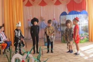 В Приволжском районе дошкольники познают родной край на театрализованных представлениях