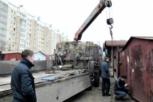 В Астрахани ликвидируют бесхозные гаражи