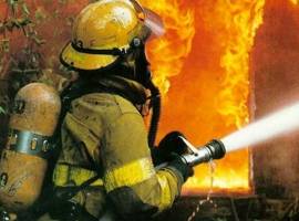 Трех человек спасли сегодня на пожаре в Володарском районе