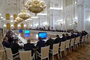 В Госсовете под председательством Президента России обсудили развитие строительного комплекса