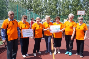 Ветераны медицины Наримановского района организовали спортивную команду  «Ай!Болит»