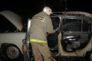 Ночью в Началово горел автомобиль