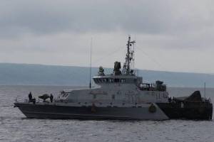 Боевые пловцы Каспийской флотилии проводят подводные стрельбы