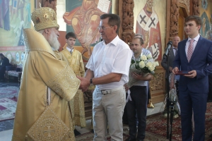 Губернатор поздравил митрополита Иону с 75-летием  со дня рождения и 50-летием пребывания в священном сане