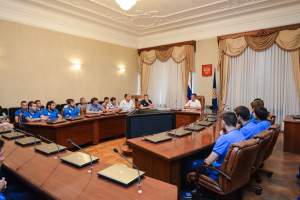 В Астрахани состоялась встреча перед стартом первенства футбольной национальной лиги