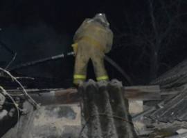 В Астрахани на пожарах спасены 7 человек