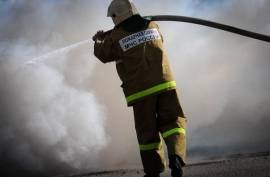 В Астраханской области на пожаре спасены 5 человек