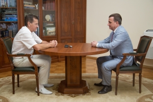 Губернатор встретился с новым гендиректором ООО «Газпром добыча Астрахань»